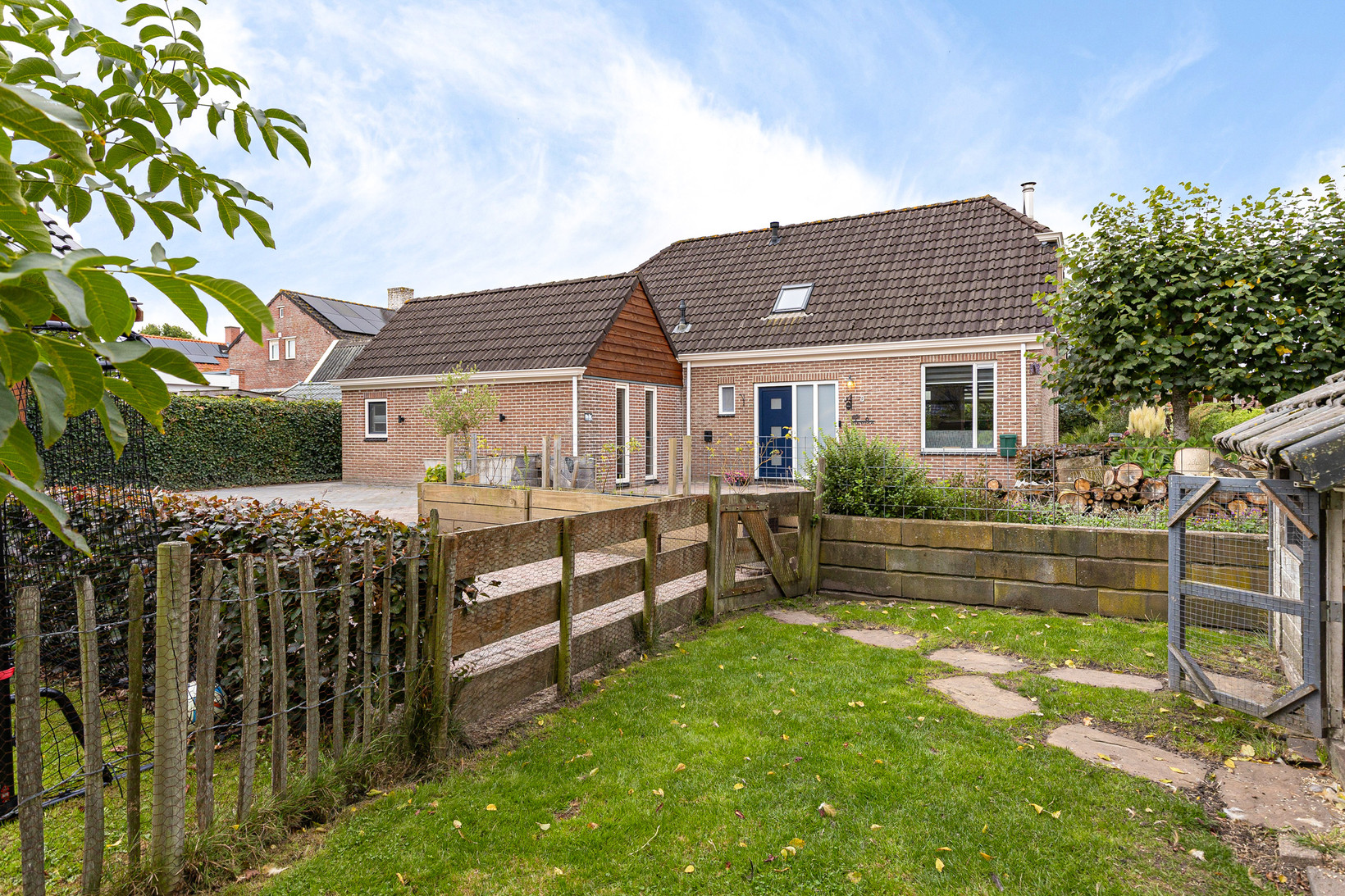 Vrijstaande woning te koop: de Linden 6, Wagenborgen