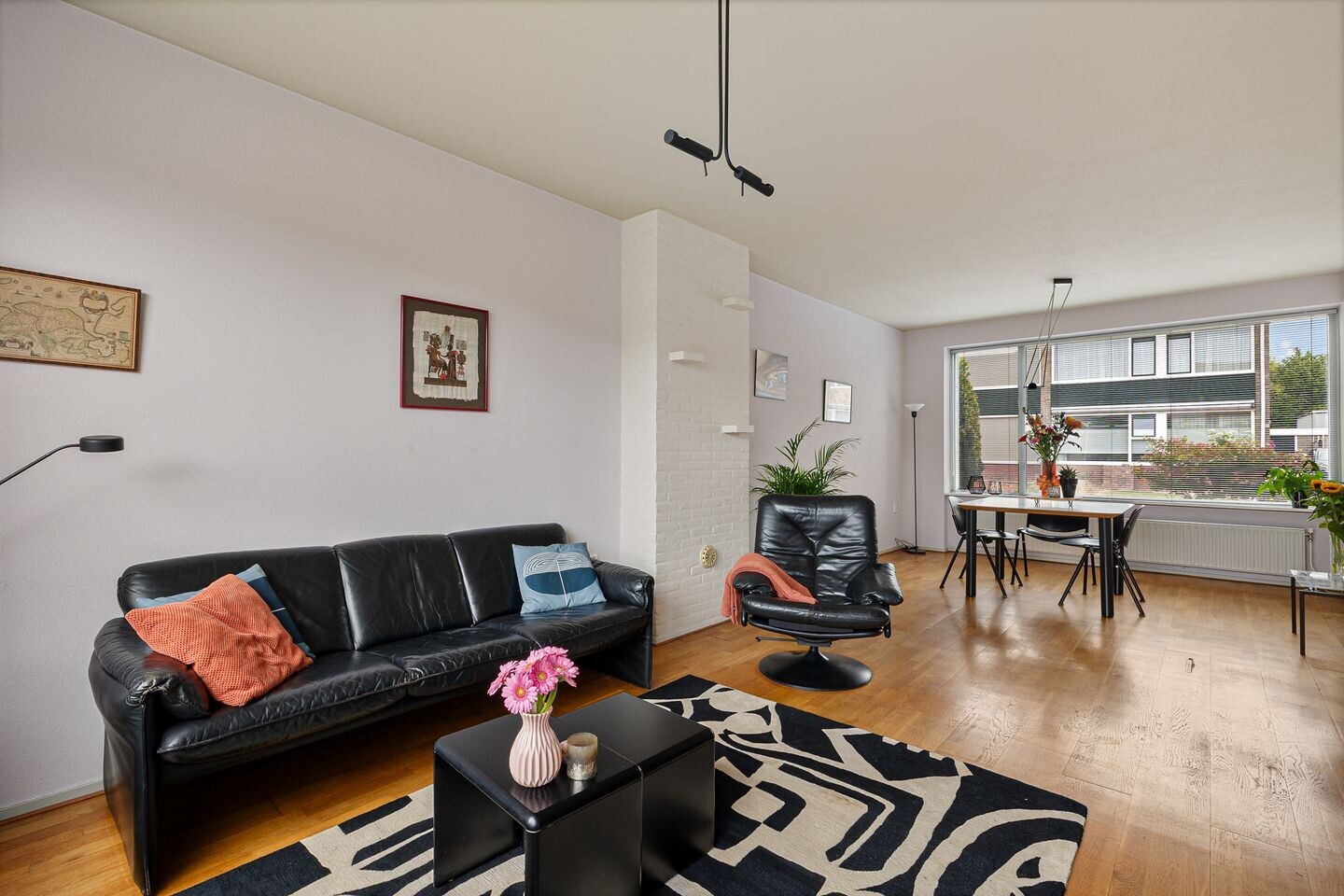 Tussenwoning te koop: Grachtstraat 10, Winsum