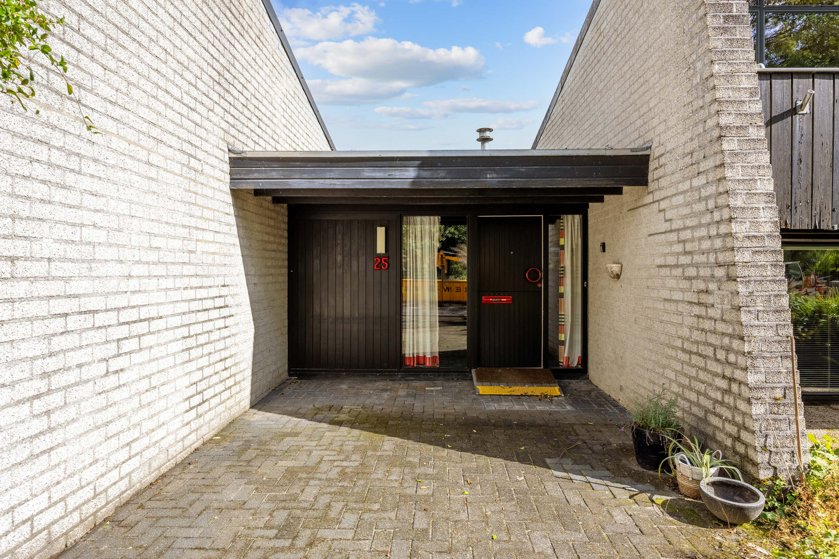 Tussenwoning te koop: Hamrik 25, Winsum