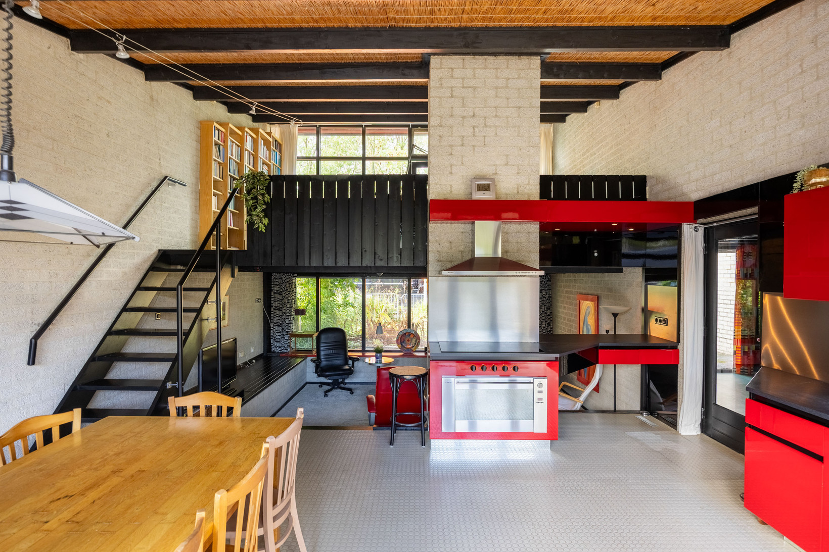 Tussenwoning te koop: Hamrik 25, Winsum