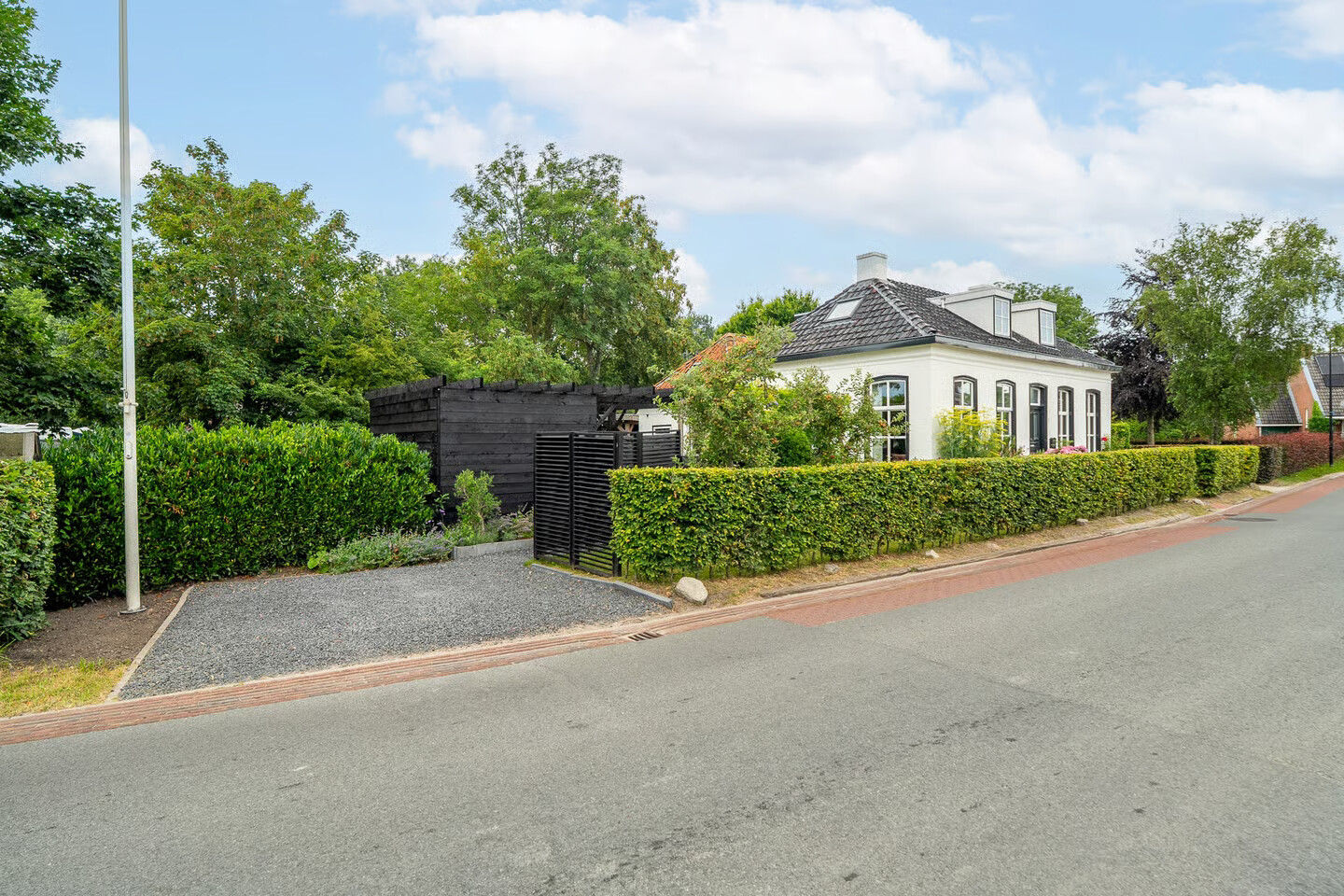 Vrijstaande woning te koop: Winsumerweg 1, Onderdendam