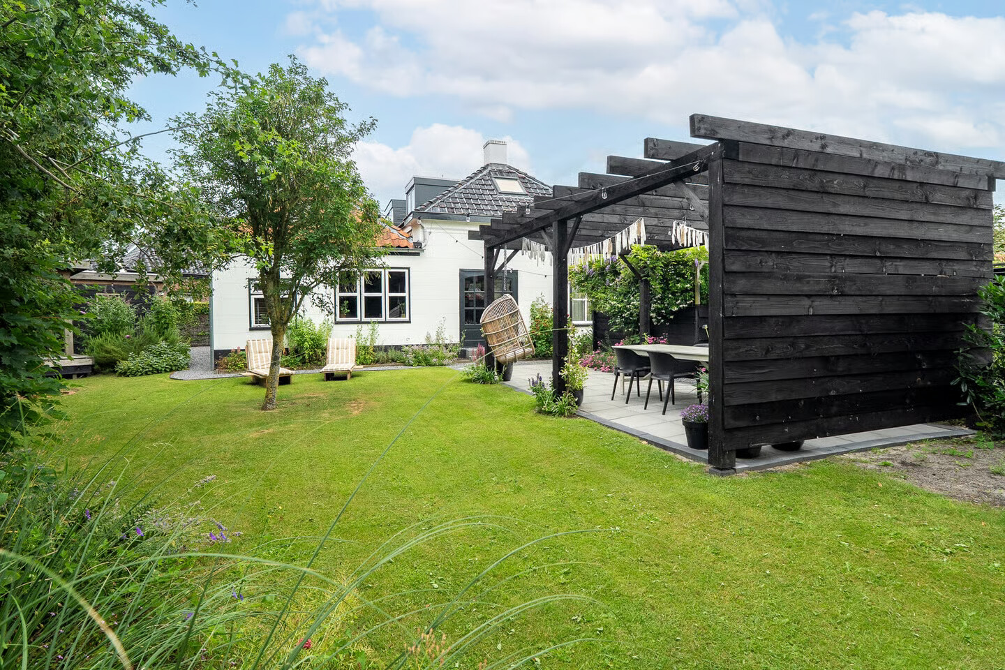 Vrijstaande woning te koop: Winsumerweg 1, Onderdendam