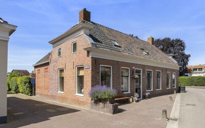 Hoofdstraat 13