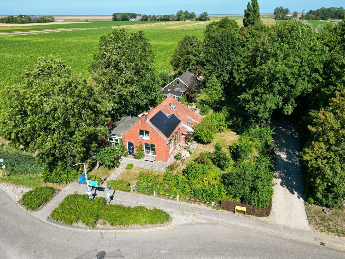 Vrijstaande woning te koop: Dijksterweg 33, Kloosterburen