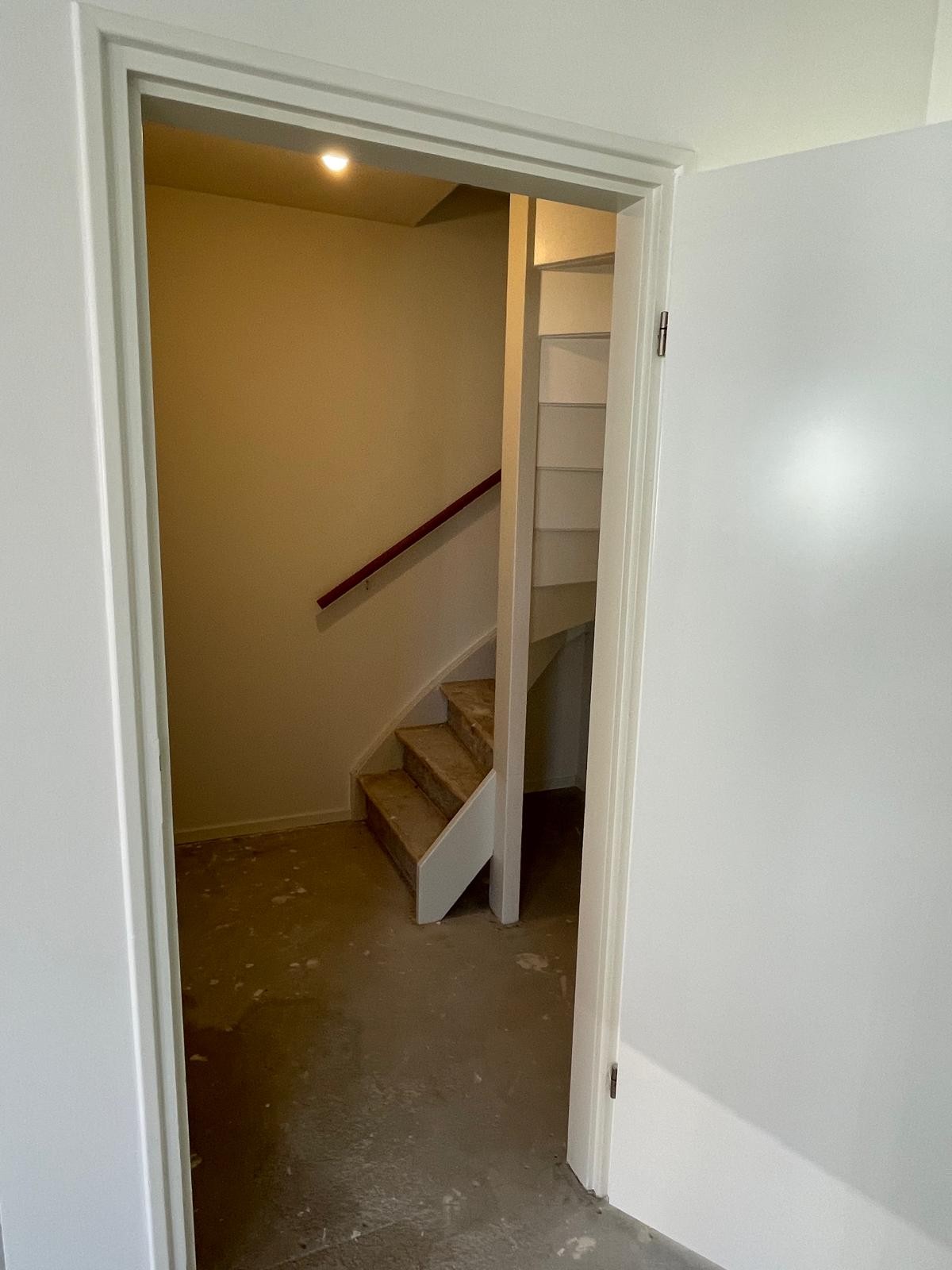 Appartement te huur: Hoofdstraat-Oost 22, Uithuizen