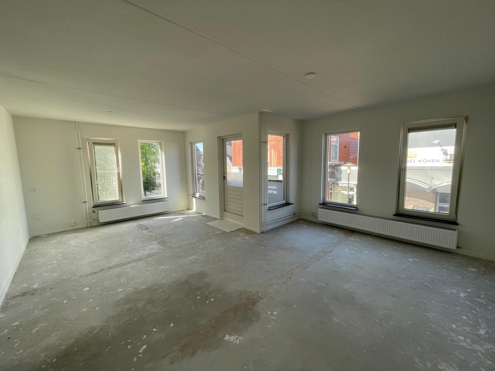 Appartement te huur: Hoofdstraat-Oost 22, Uithuizen