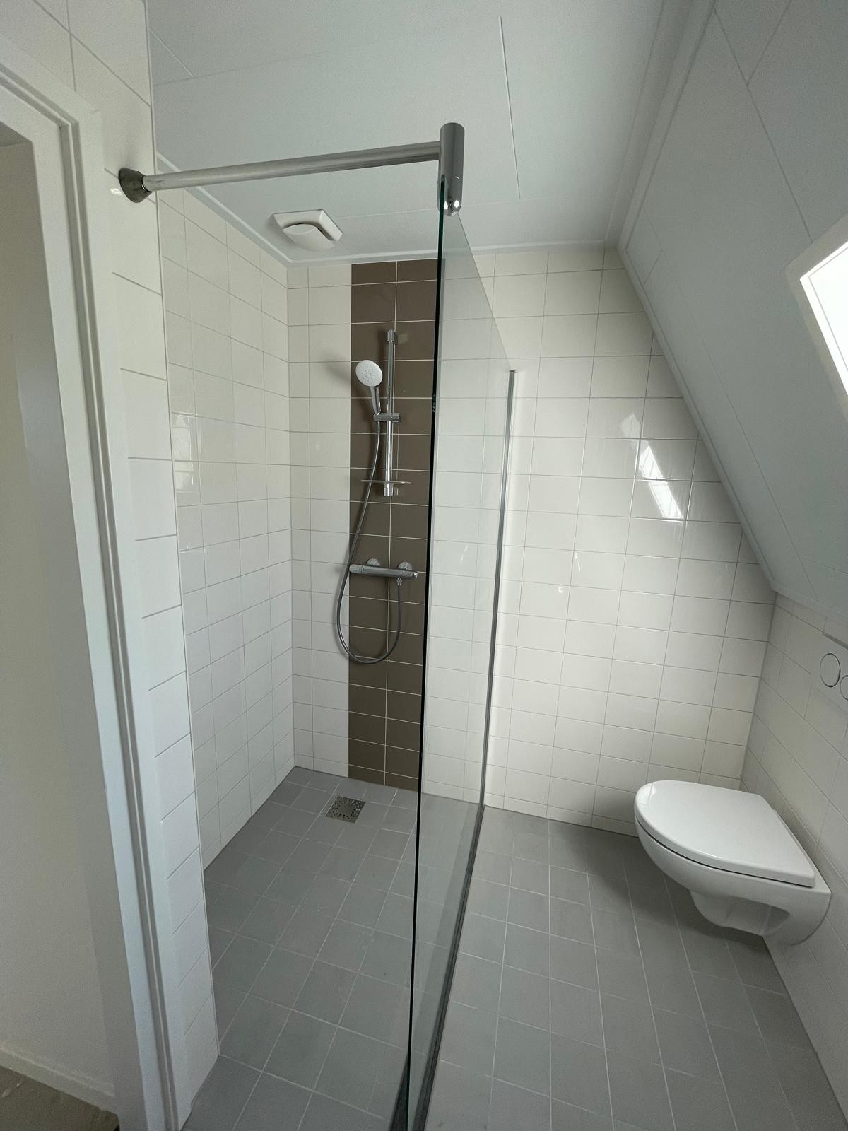 Appartement te huur: Hoofdstraat-Oost 22, Uithuizen