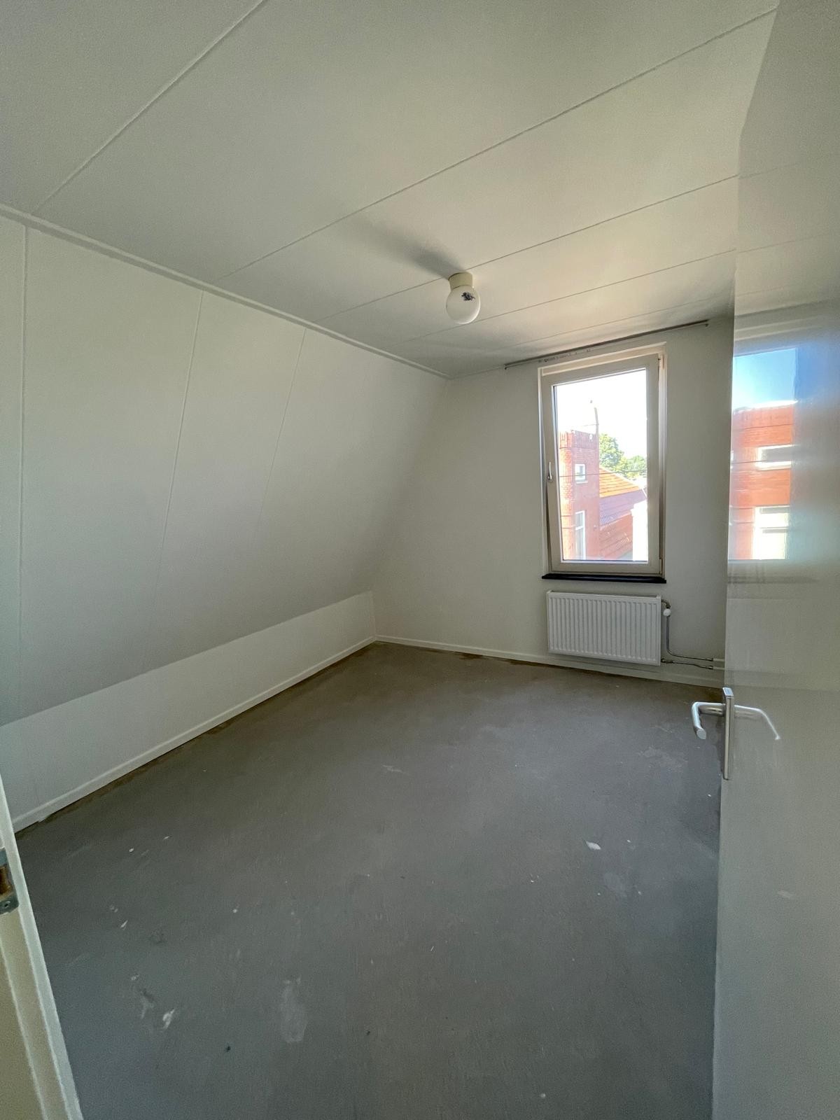 Appartement te huur: Hoofdstraat-Oost 22, Uithuizen