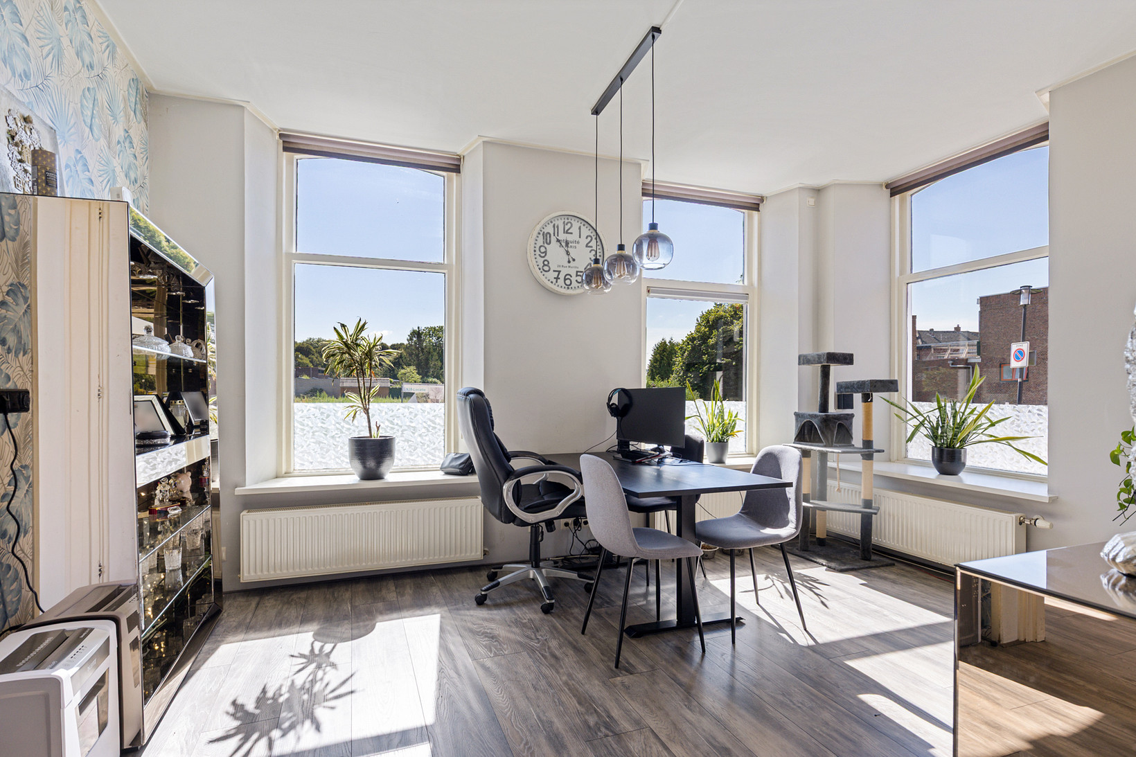 Tussenwoning te koop: Leeuwstraat 11, Uithuizen
