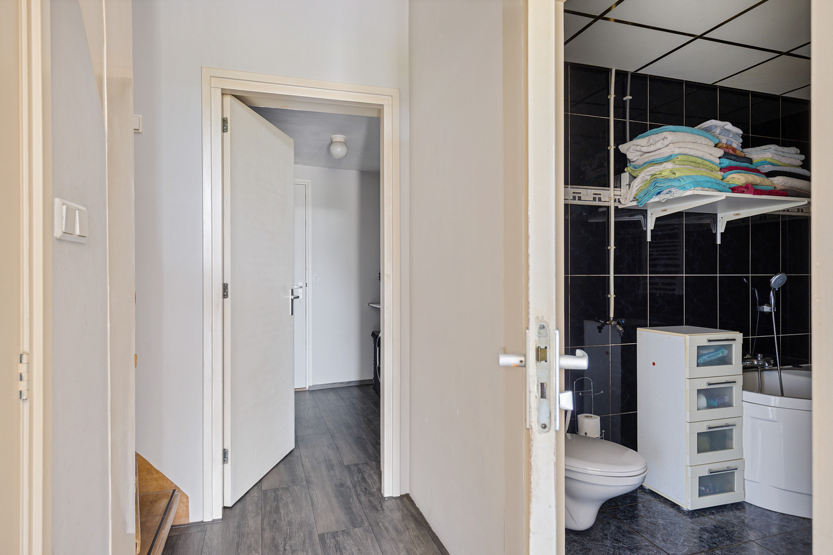 Tussenwoning te koop: Leeuwstraat 11, Uithuizen