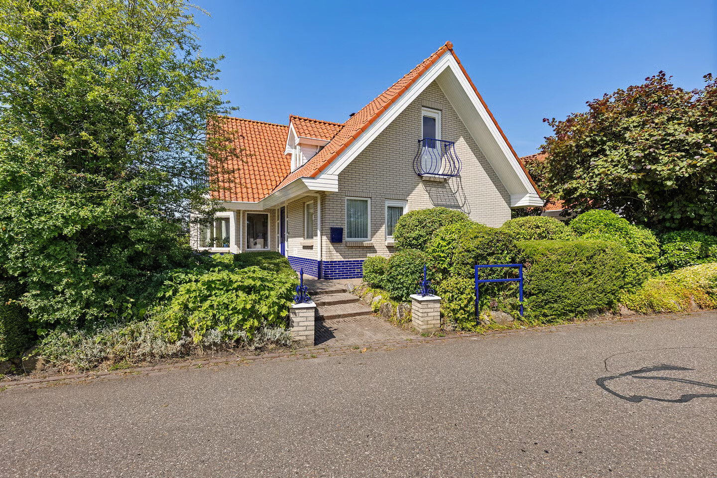 Vrijstaande woning te koop: Hoofdstraat 53, Uithuizermeeden