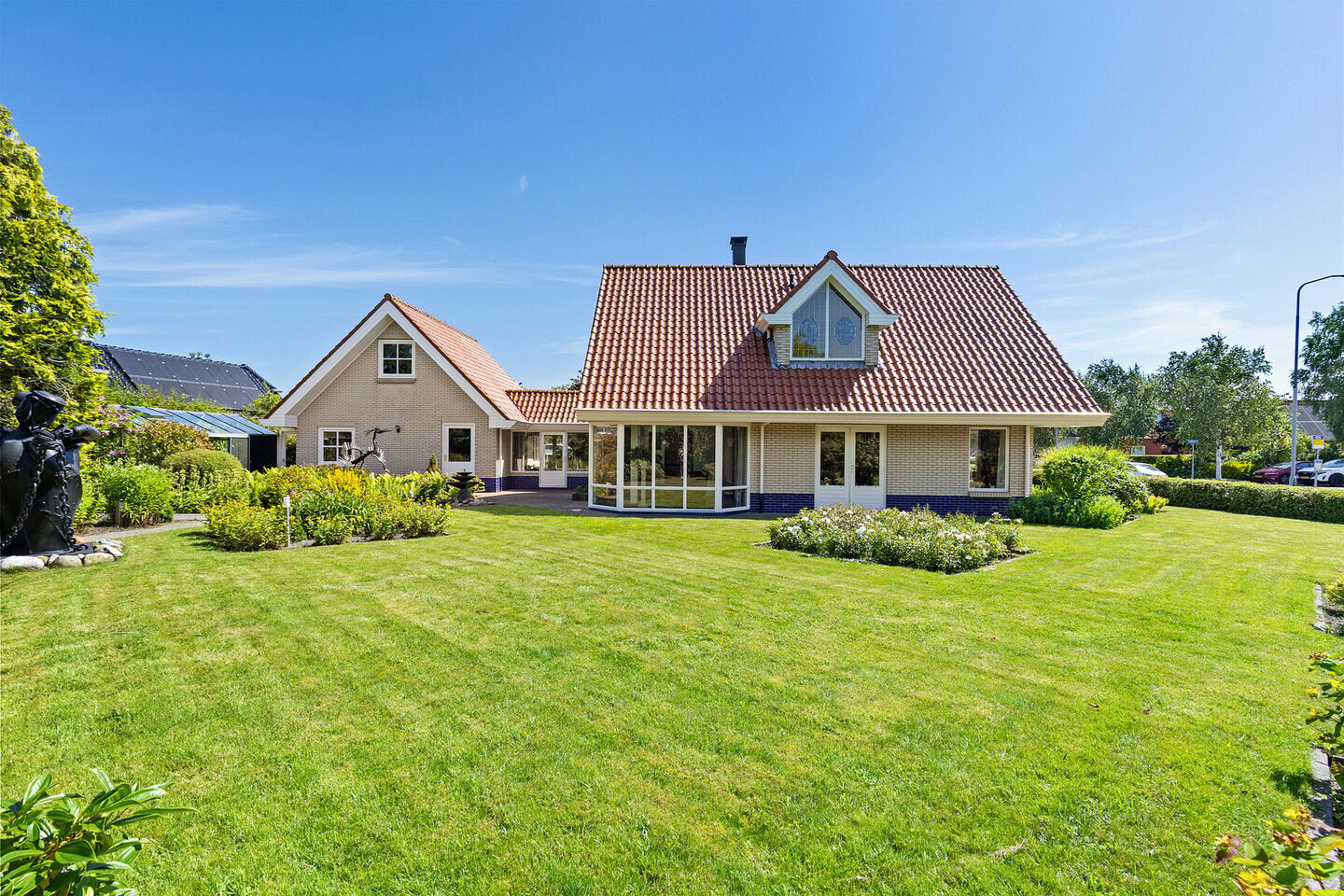 Vrijstaande woning te koop: Hoofdstraat 53, Uithuizermeeden