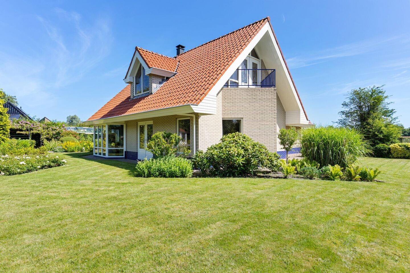 Vrijstaande woning te koop: Hoofdstraat 53, Uithuizermeeden