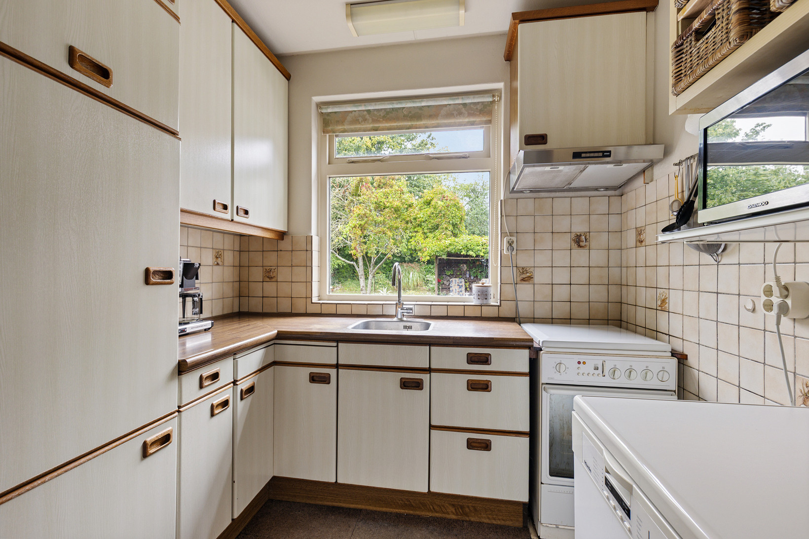 Vrijstaande woning te koop: Grote Hadderstraat 9, Uithuizermeeden