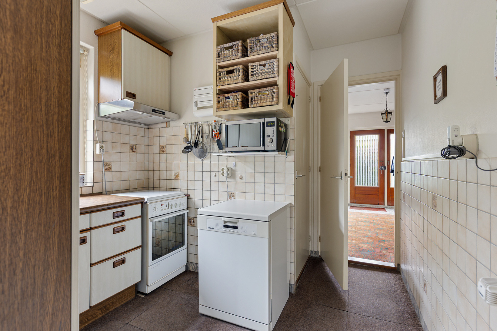 Vrijstaande woning te koop: Grote Hadderstraat 9, Uithuizermeeden
