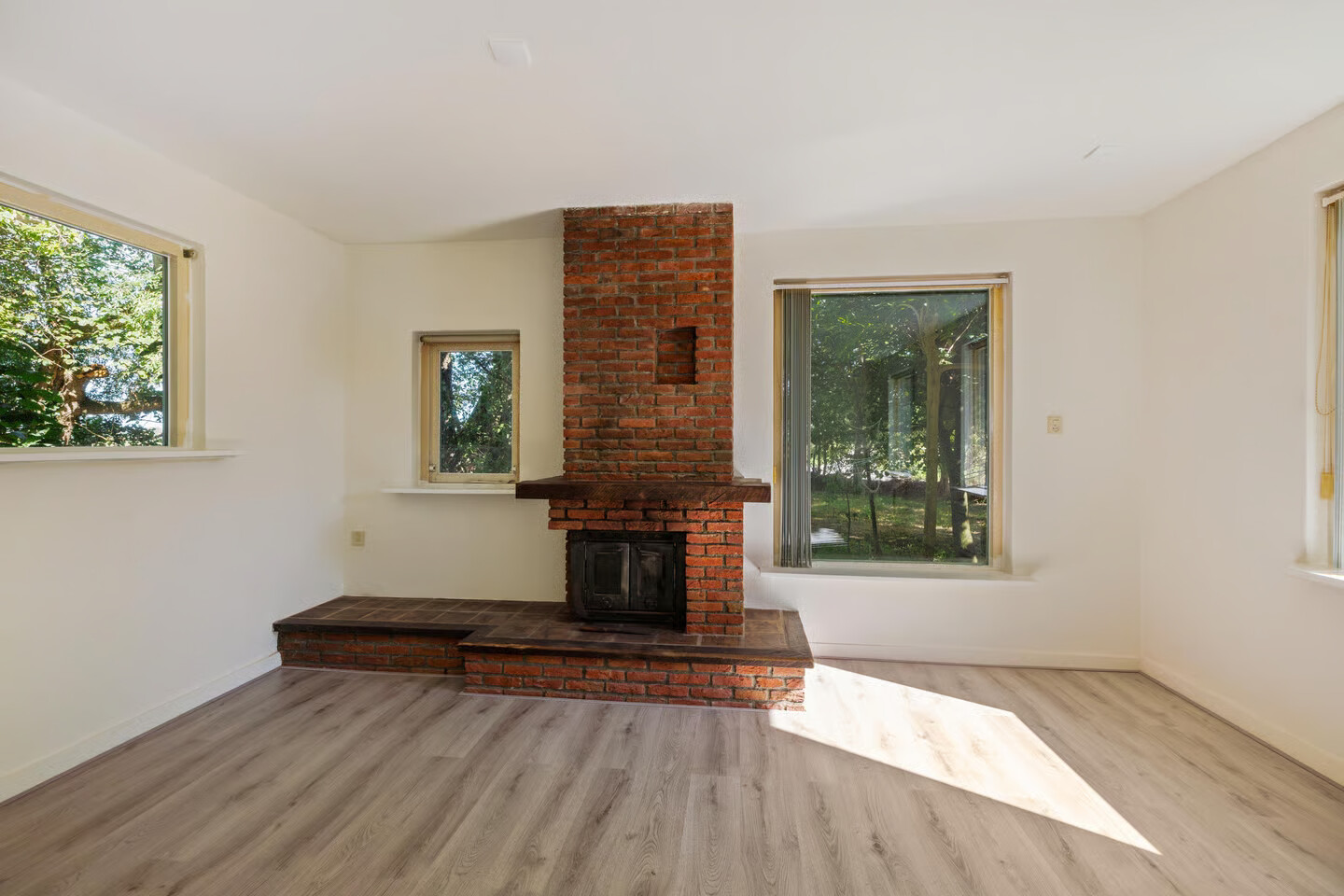 Vrijstaande woning te koop: Oldenzijlsterweg 10, Oldenzijl