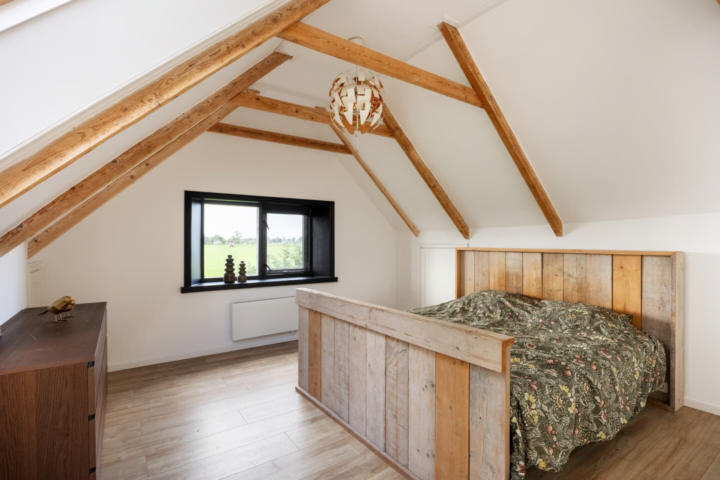 Vrijstaande woning te koop: tolweg 2, Westerwijtwerd