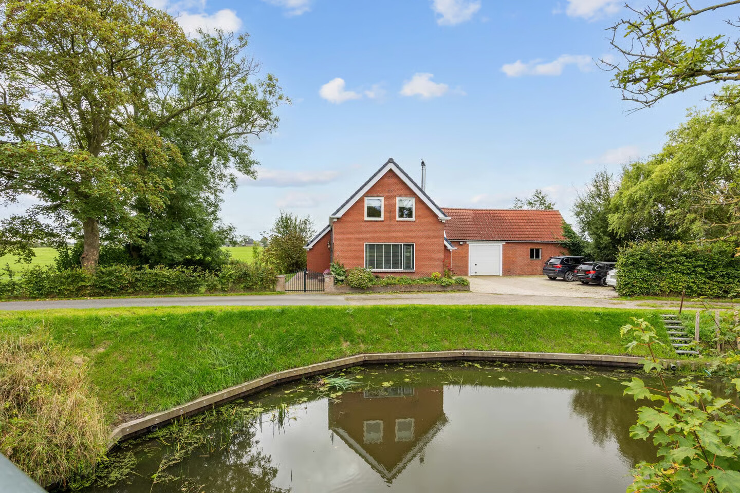 Vrijstaande woning te koop: tolweg 2, Westerwijtwerd