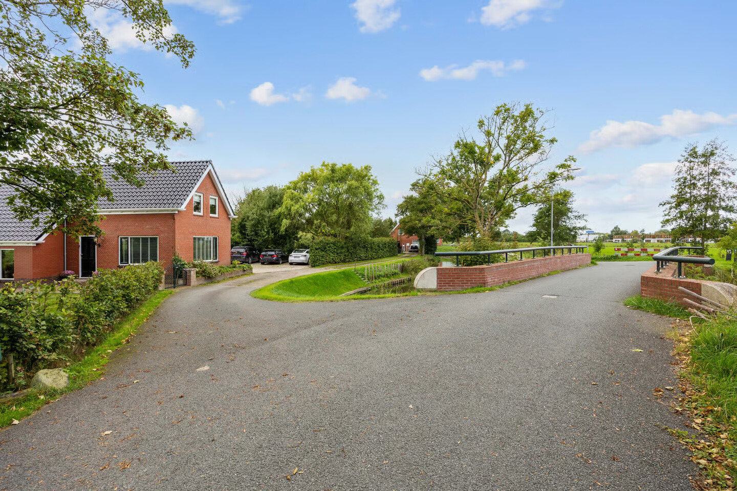 Vrijstaande woning te koop: tolweg 2, Westerwijtwerd