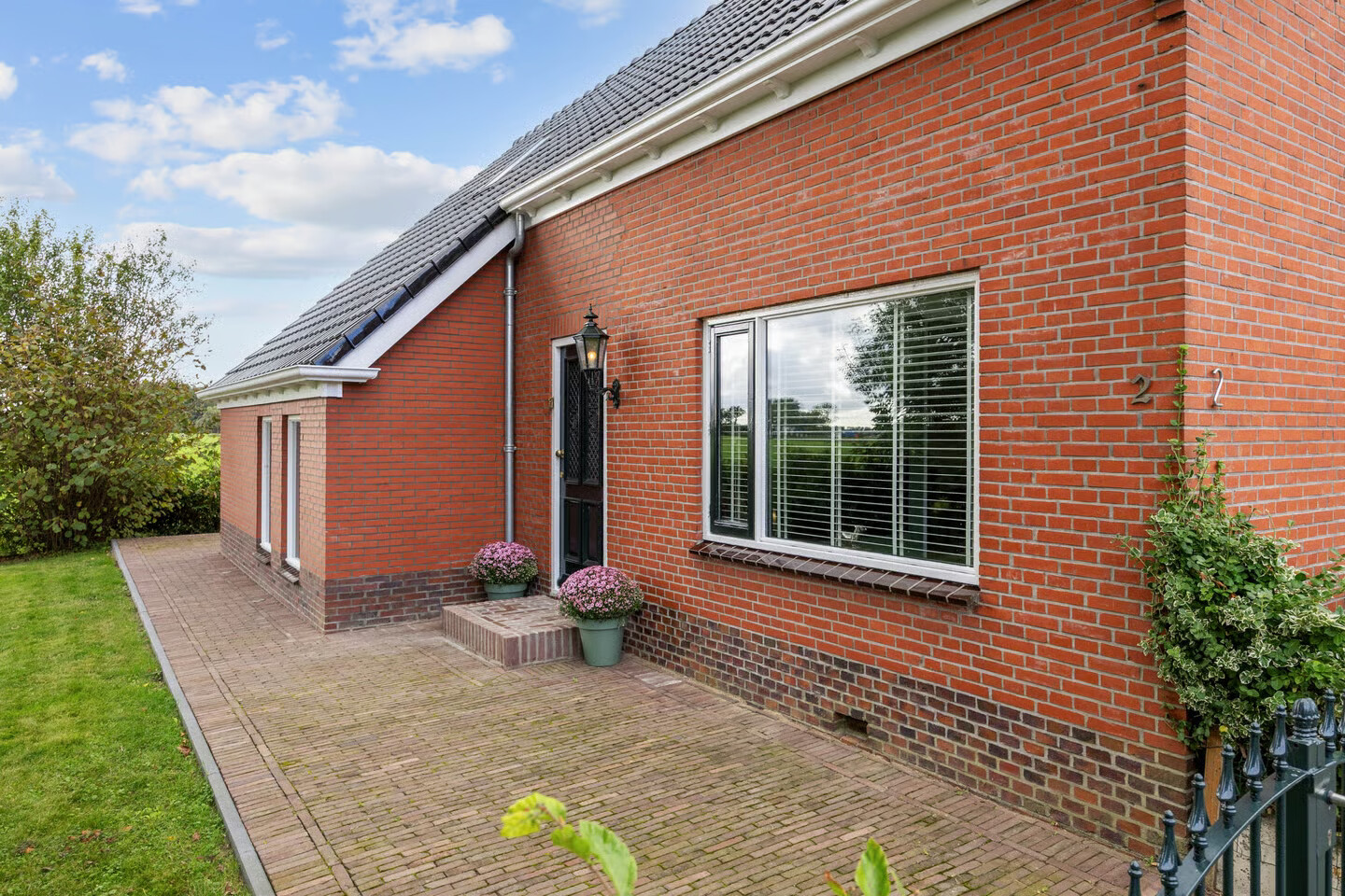 Vrijstaande woning te koop: tolweg 2, Westerwijtwerd